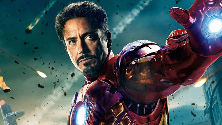 The Avengers – Robert Downey Jr. As Tony Stark Looking Side
